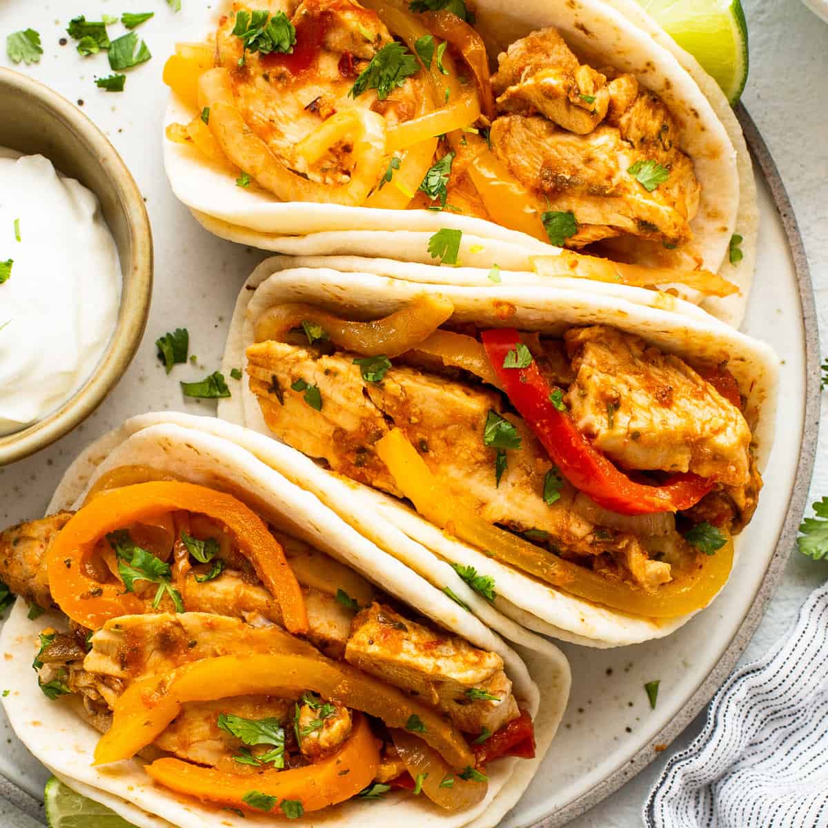 Set-and-Forget Crockpot Chicken Fajitas for Easy Weeknights